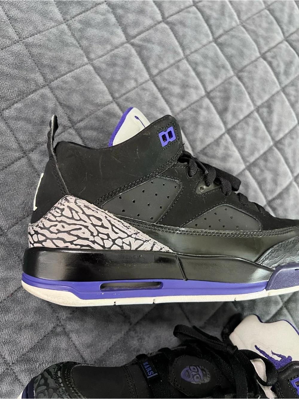 Air Jordan Son of Mars Sneakers Shoes Boys Youth 5.5 Low Grape Ice